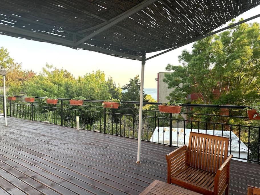 Spacious Fully Furnished Studio In Kavarna Apart Hotel Exterior photo
